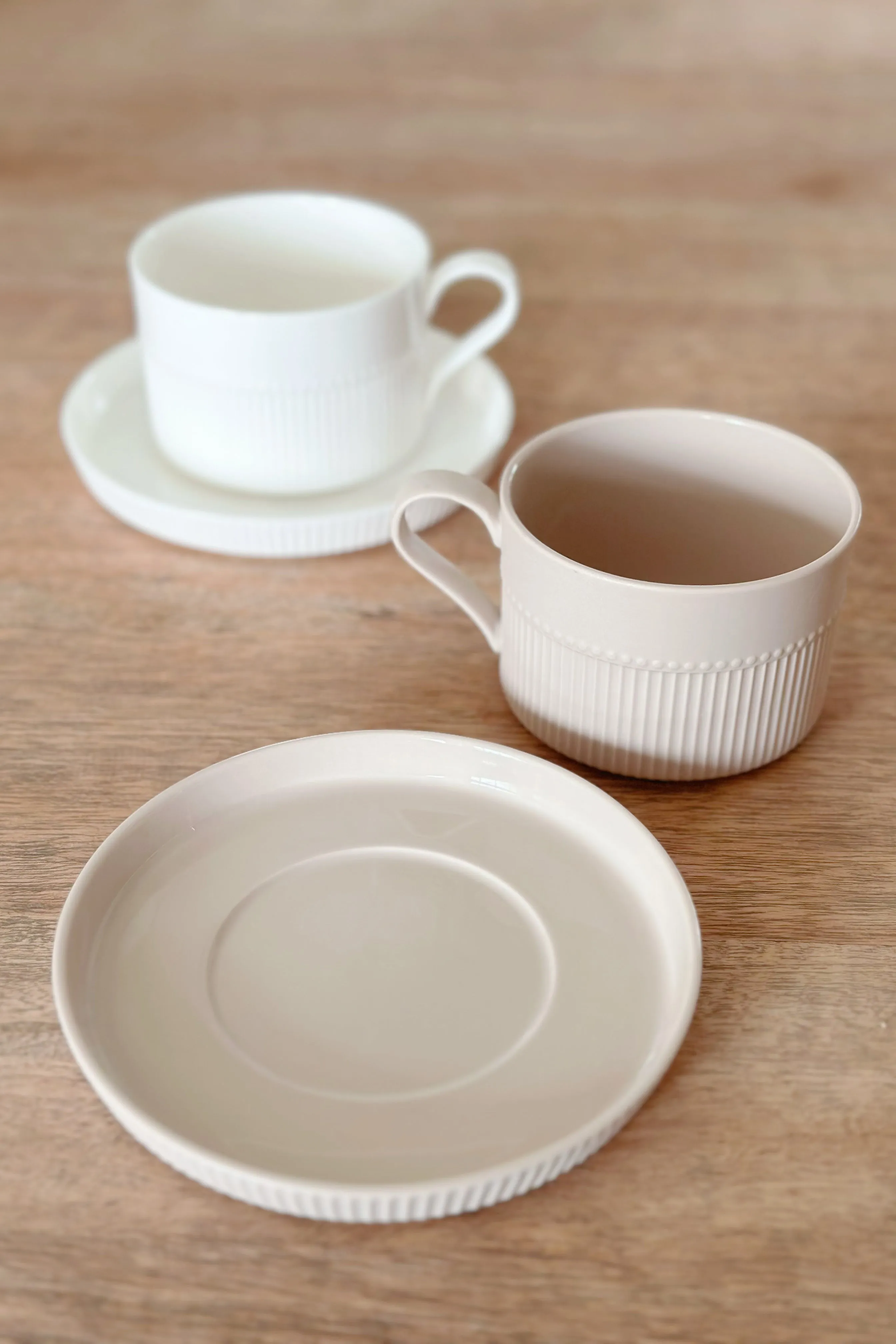 Fluted Elegance Tea Set (2 colours)