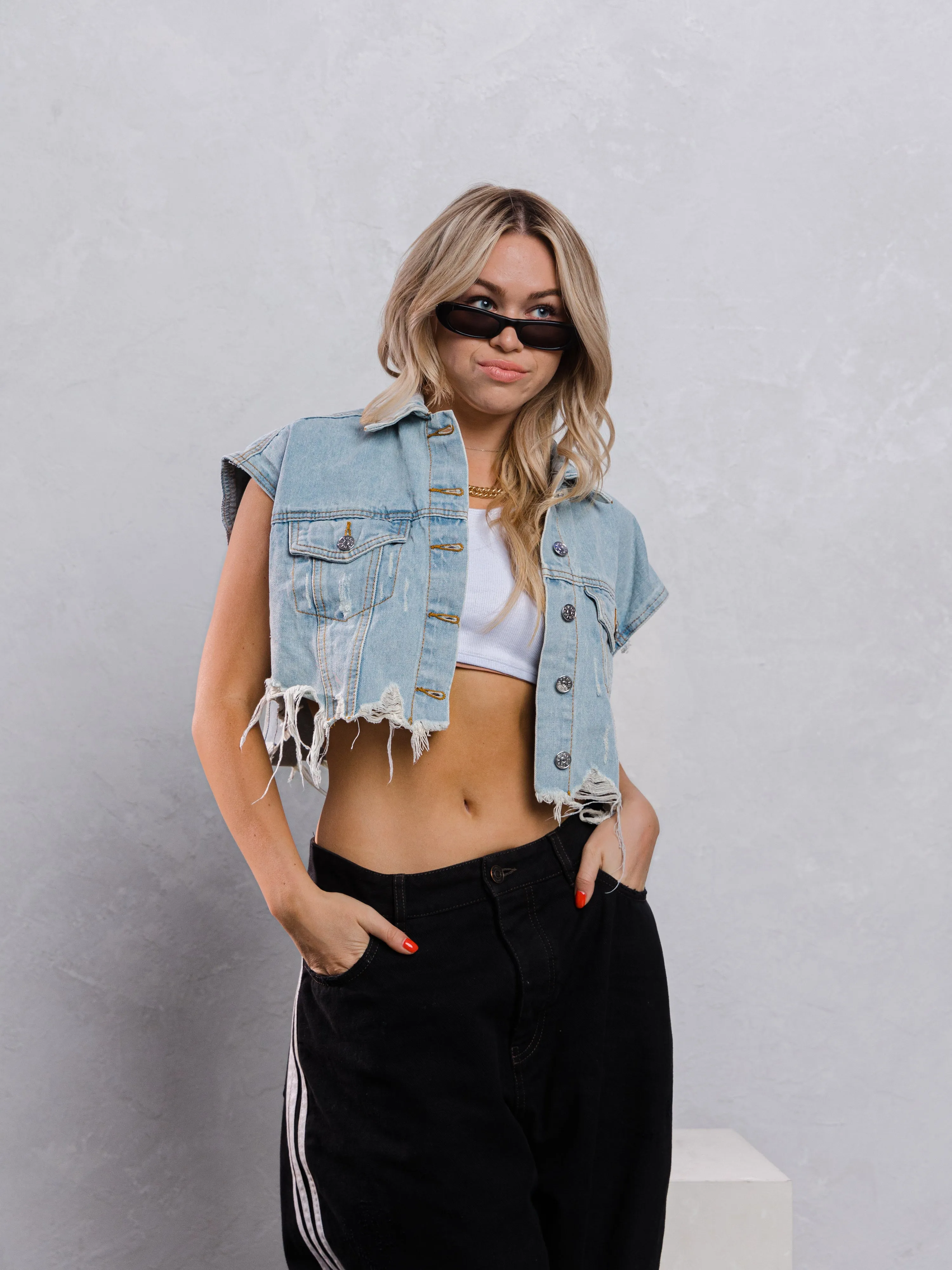 NEW YORK COLLAGE Crop Denim Vest