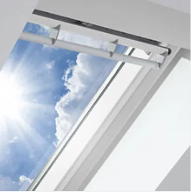 VELUX GGL SK01 2069 Solar UV Heat Protection Glazing White Painted Centre-Pivot Window (114 x 70 cm)