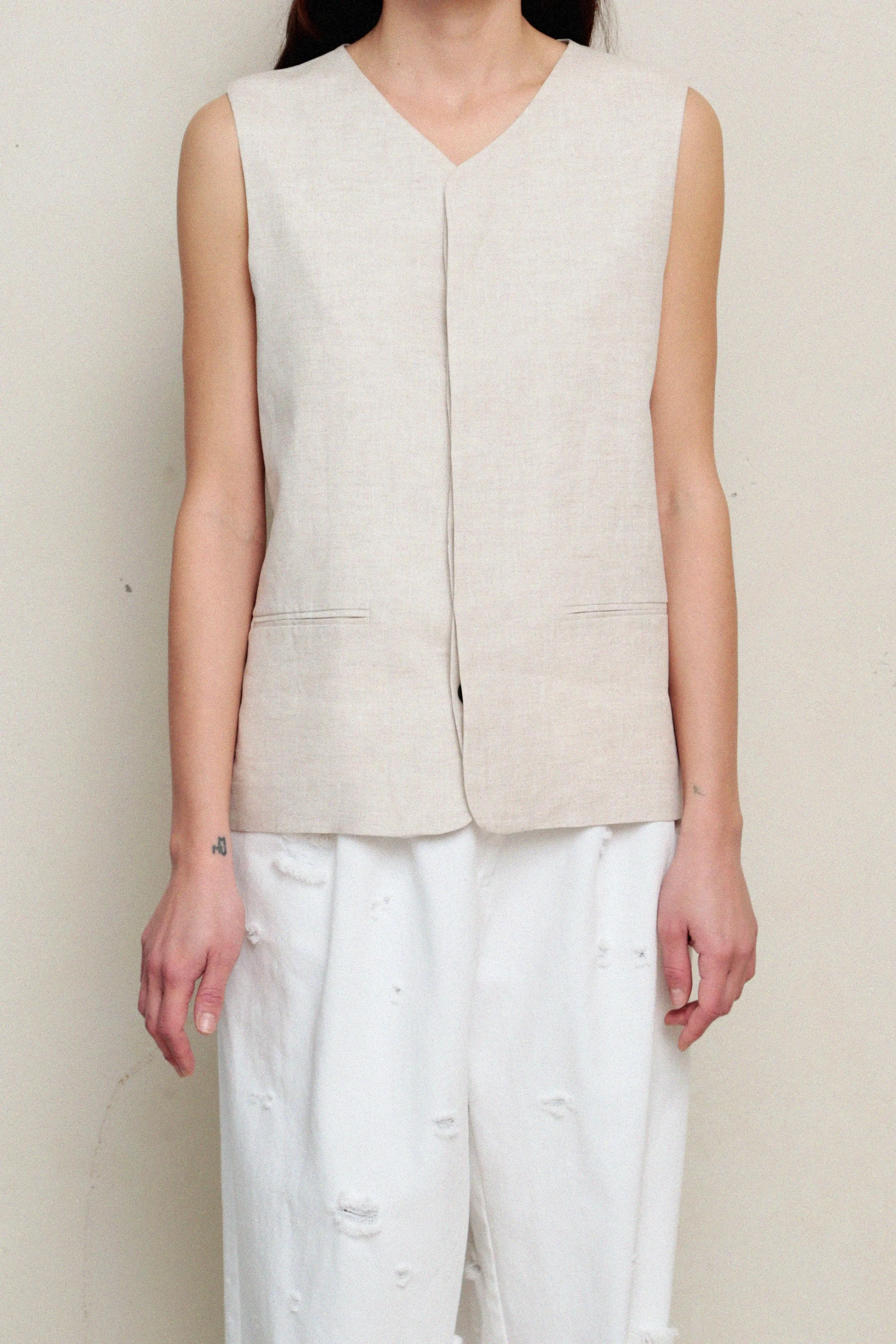 Vest I  - Natural Linen - UNISEX $410